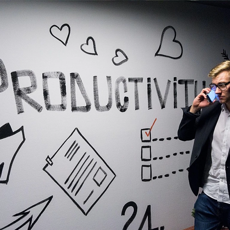 Crafting Employee Benefits for a Positive Future