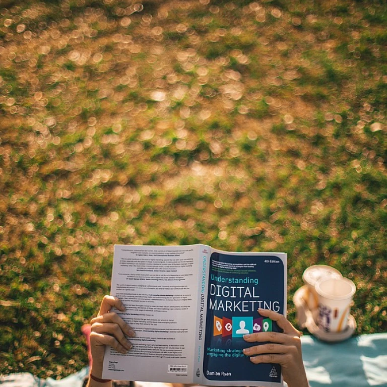 Crafting Effective Goals for Performance Reviews
